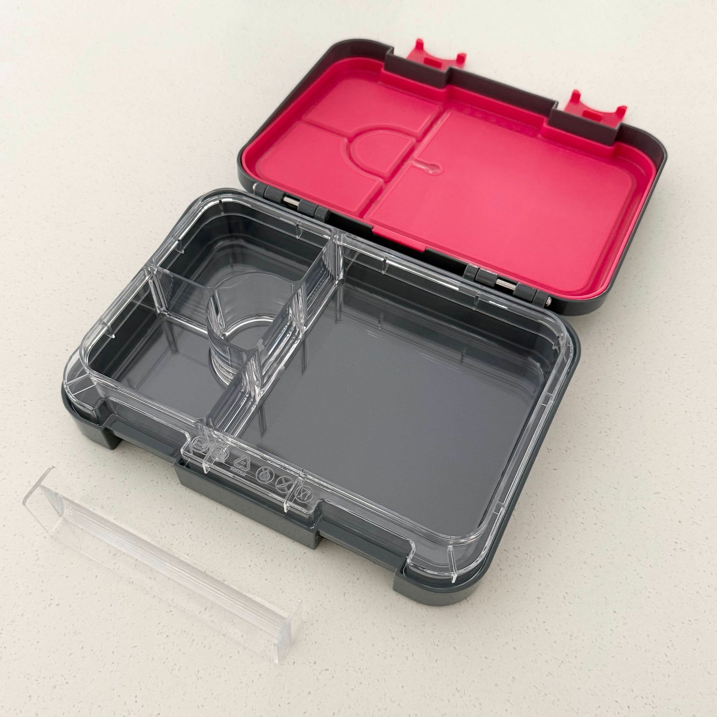 Personalised Lunch Boxes - Pink Daisy