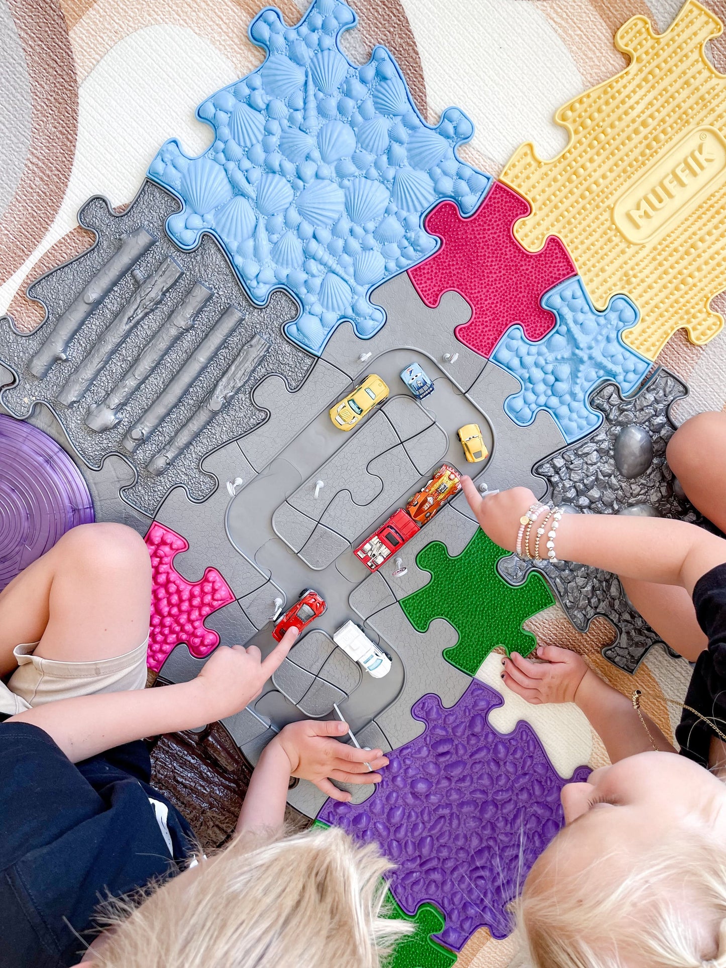Magnetic Pretend Play Set