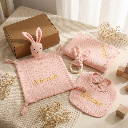 4-Piece Personalised Newborn Gift Set – Muslin Cotton Essentials