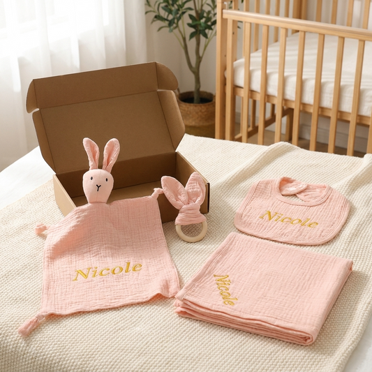 4-Piece Personalised Newborn Gift Set – Muslin Cotton Essentials